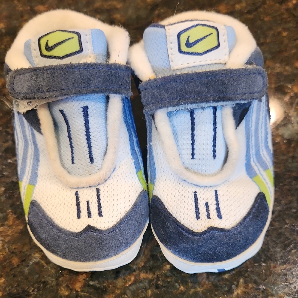 🍉Nike Blue and White Slip-On Sneakers with Velcro Strap